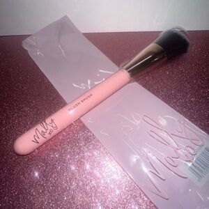 Mally Beauty Blush Brush (B2) NEW